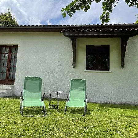 Gite Jeanroy A Cheerful 2 Bedroom Rural Gite Saint-Martial-Viveyrol Exterior foto